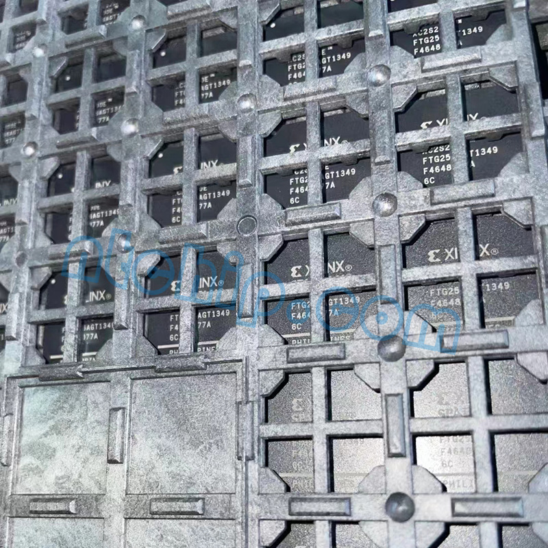 XC2S200E-6FTG256C Chip
