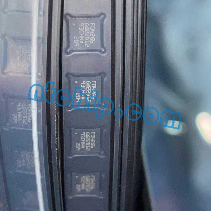 STMicroelectronics STM32F042G6U6TR microcontroller chip