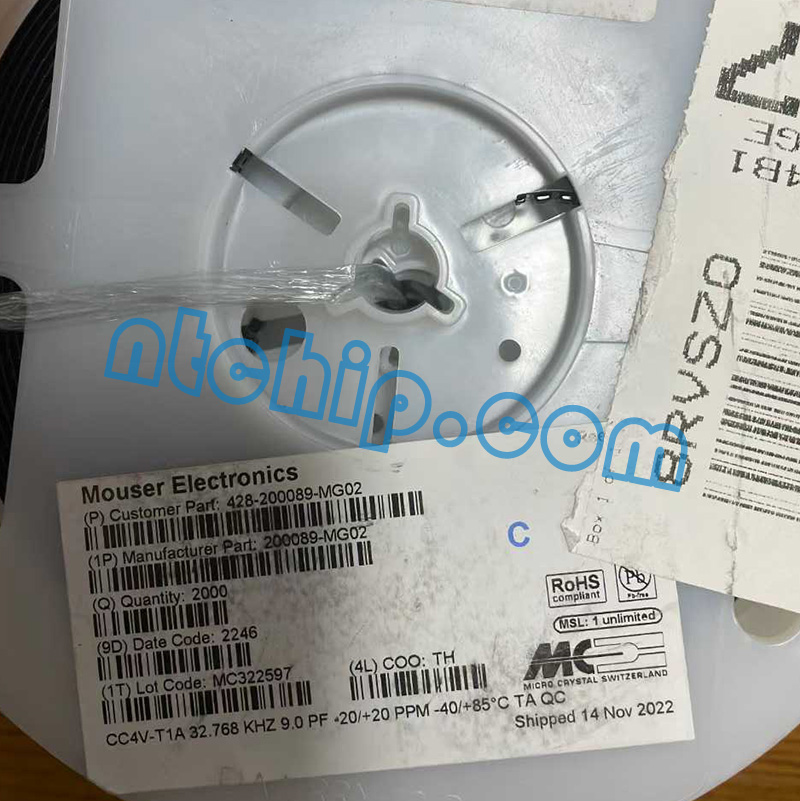 Micro Crystal AG CC4V-T1A 32.768KHZ +-20PPM 9PF Original Reel Label