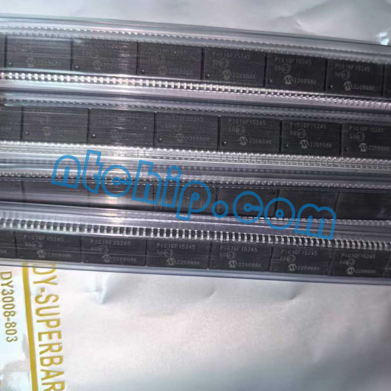 Microchip Technology PIC16F15245-E/SO mircocontroller chip