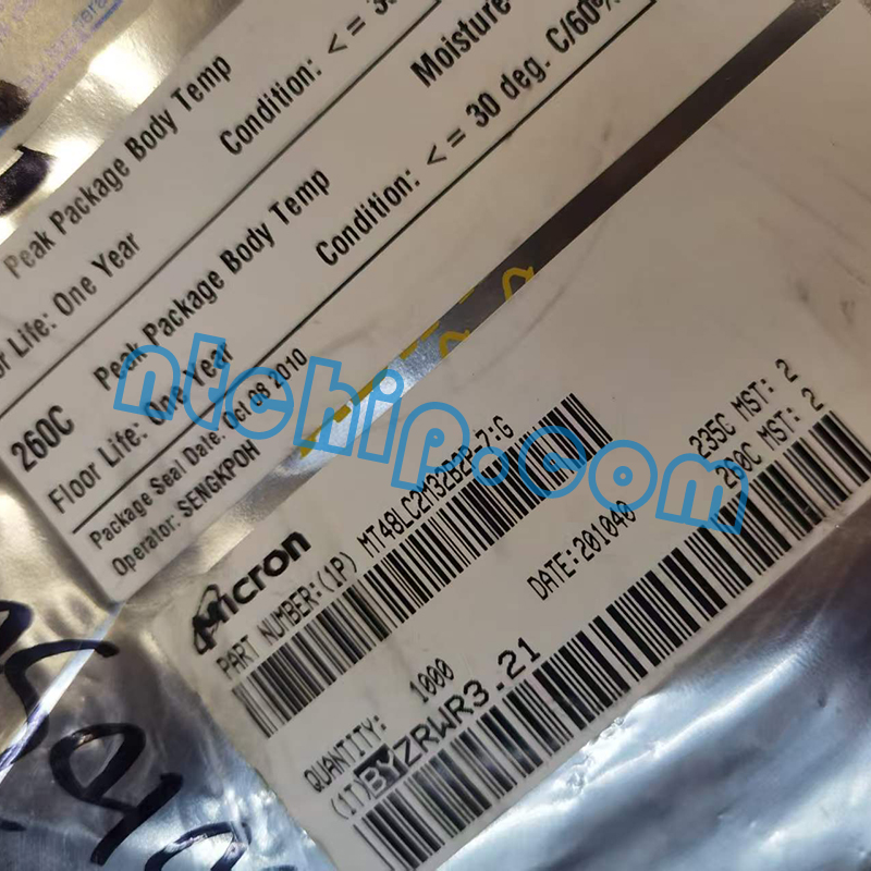 Micron Technology MT48LC2M32B2P-7:G original package label
