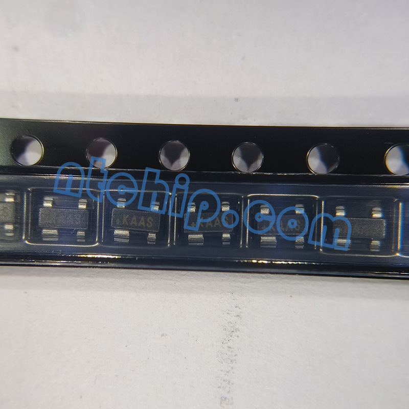 Analog Devices Inc. MAX6336US16D3+T semiconductor chip