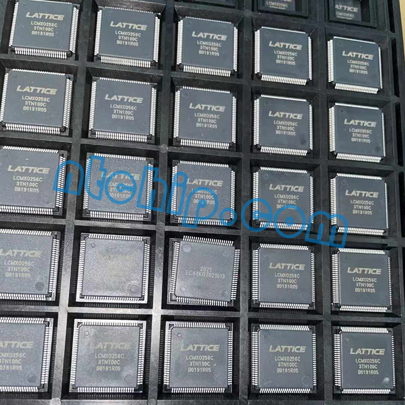 LCMX0256C-3TN100C Image