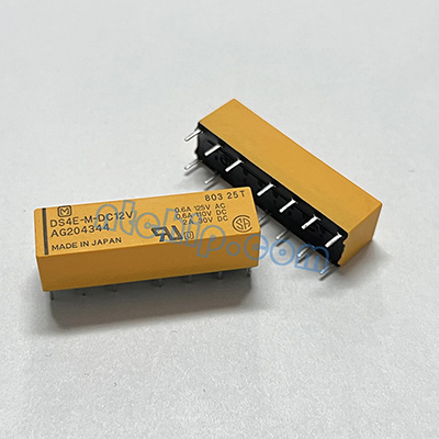 The yellow rectangular DS4E-M-DC12V has 14 pins in total The yellow rectangular DS4E-M-DC12V has 14 pins in total